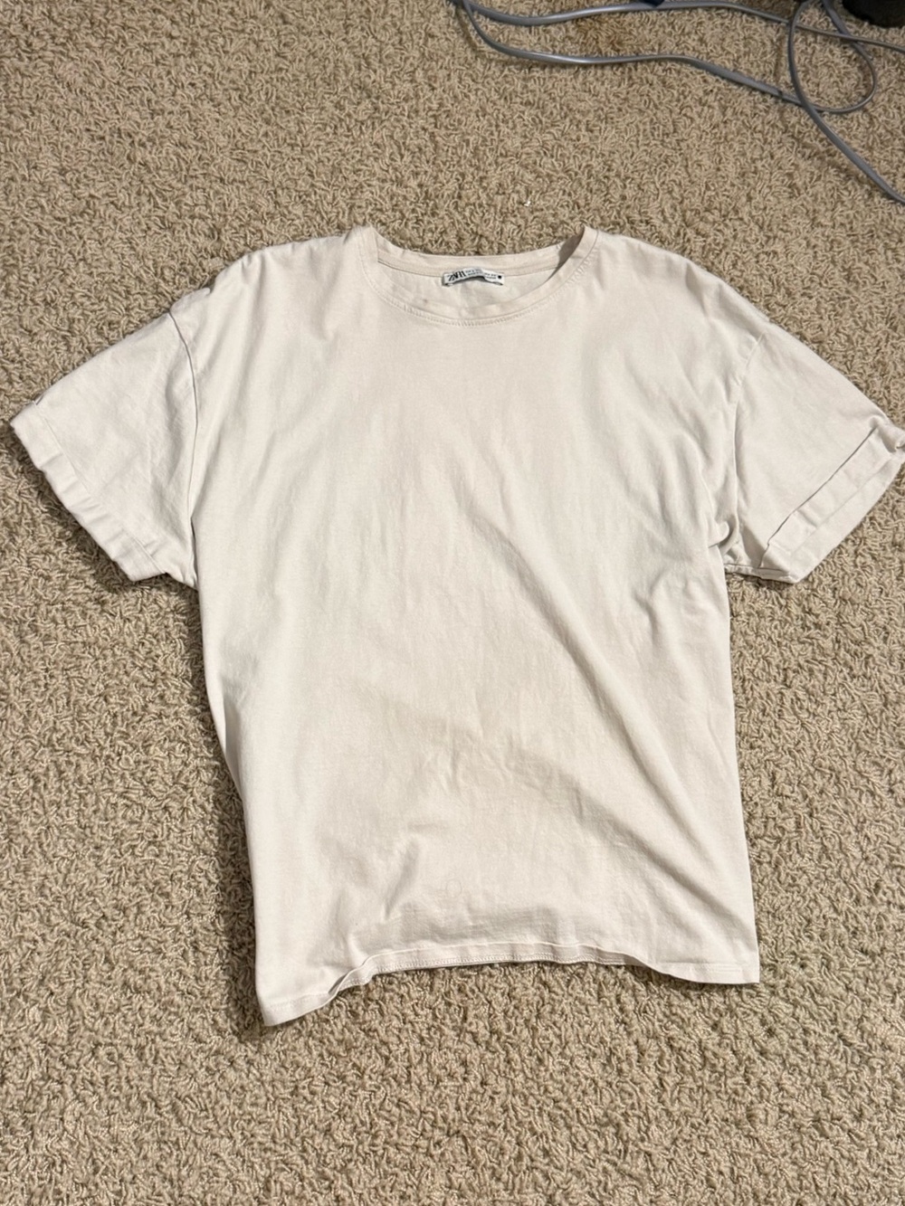Zara Beige Basic Crew Neck T-Shirt Size M